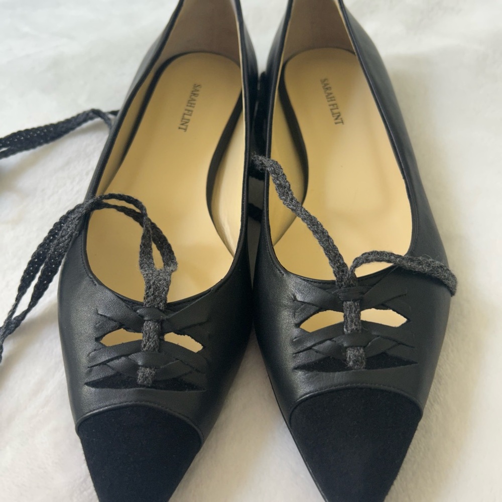 Sarah Flint Black Pointed-Toe Lace-Up Flats - Picture 5 of 9